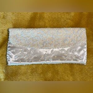 True Vintage Ladies Cream Iridescent Clutch with Shimmery Finish Sequins & Beads